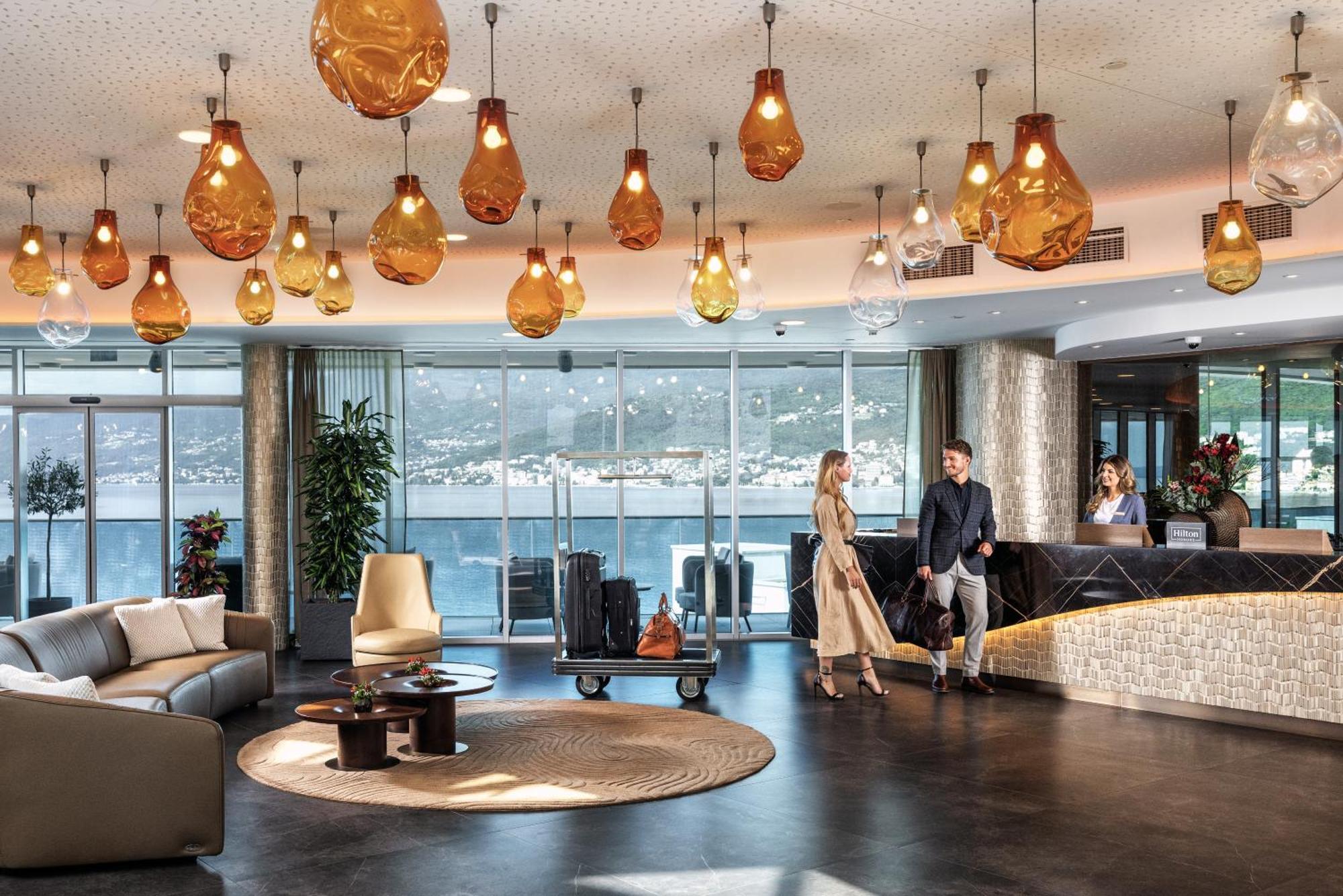 Hilton Rijeka Costabella Beach Resort And Spa Eksteriør billede The lobby of the hotel