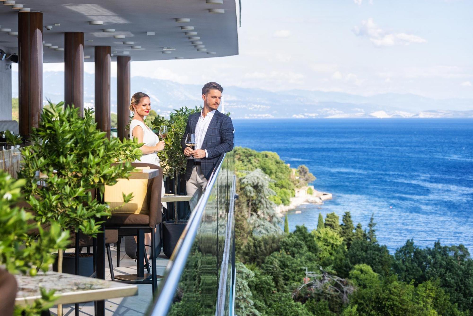 Hilton Rijeka Costabella Beach Resort And Spa Eksteriør billede View from the hotel